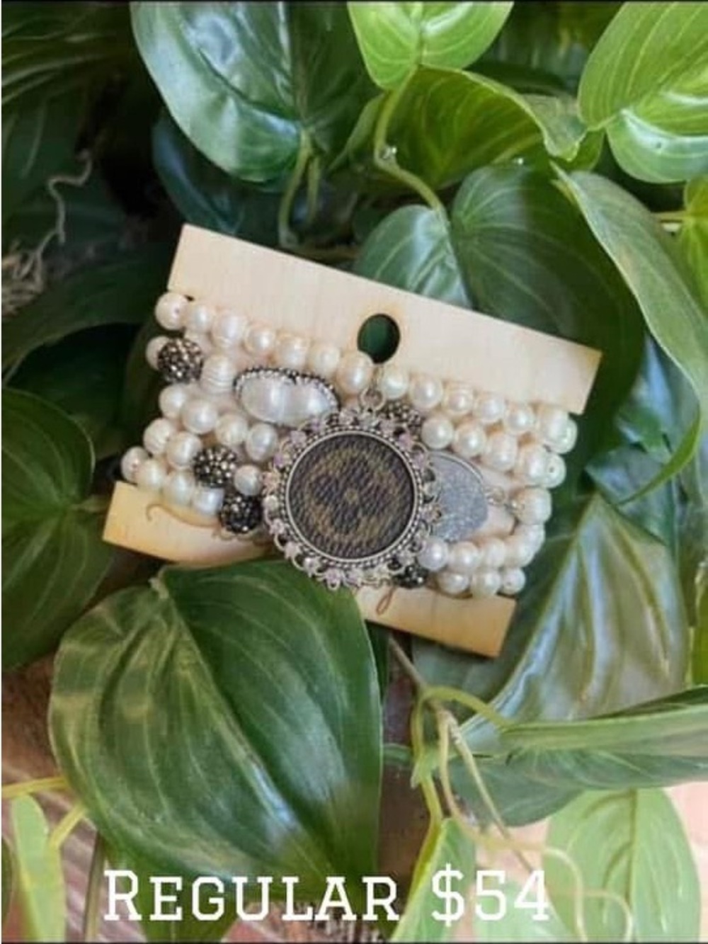 Upcycled LV pearl Multi-StrandBracelet with Decorative Medallion - Ivory